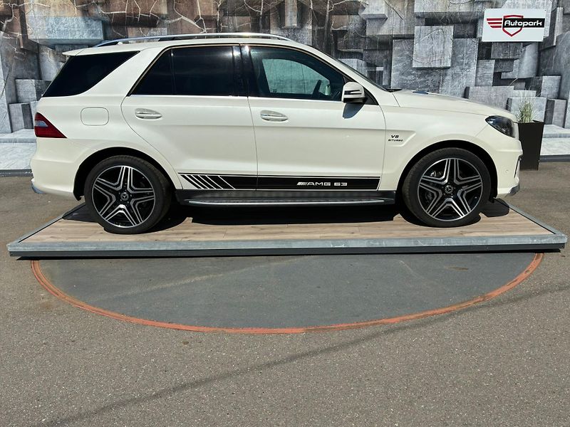 Mercedes-Benz Třídy M (2015) ML63 AMG ,386KW, 4MATIC, H/K - fotka 5 z 43