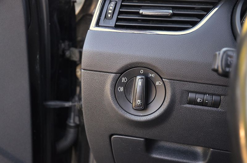 Škoda Octavia (2014) 2.0 TDi 110kW DSG AMB./ TAŽNÉ - fotka 21 z 33
