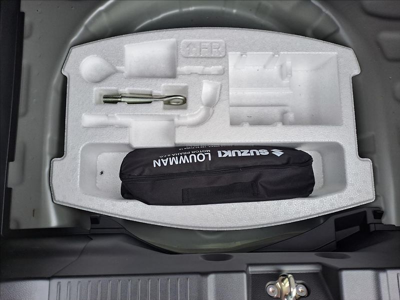 Suzuki Swift (2026) 1,2 ELEGANCE HYBRID - fotka 22 z 22