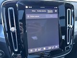 Volvo XC40 B3 FWD BE // 360 // kola - náhled 44