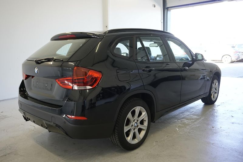 BMW X1 2,0 XDRIVE28I AUT. - fotka 5 z 30