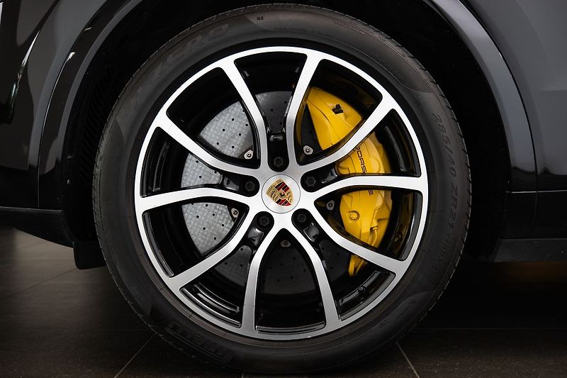 Porsche Cayenne Turbo Approved/Ceramic/Burmest - fotka 22 z 25