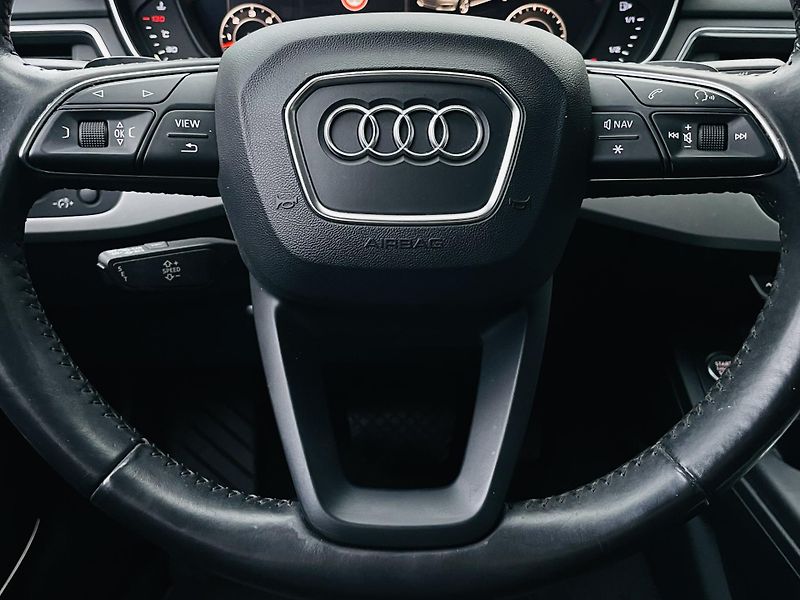 Audi A4 3.0TDI AUT KAMERA SERVISKA  - fotka 35 z 45