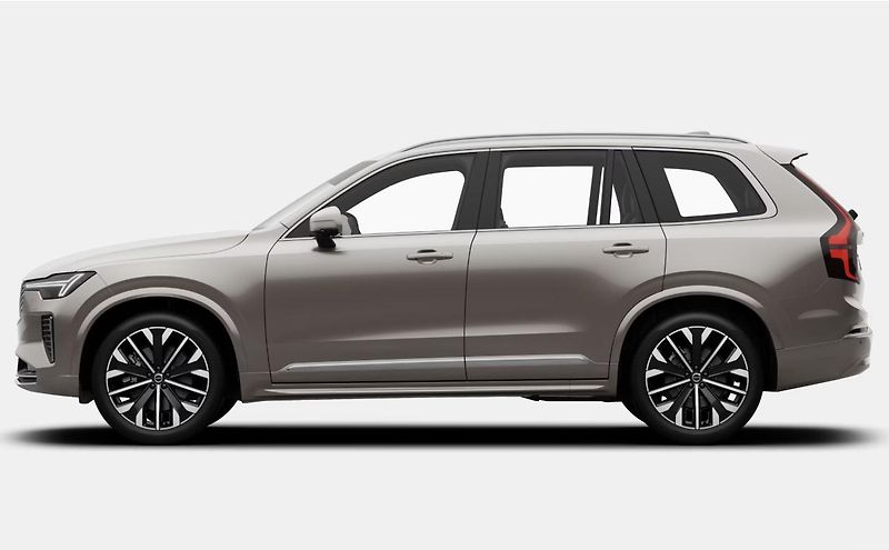 Volvo XC90 (2026) B5 AWD PLUS BRIGHT - fotka 3 z 17