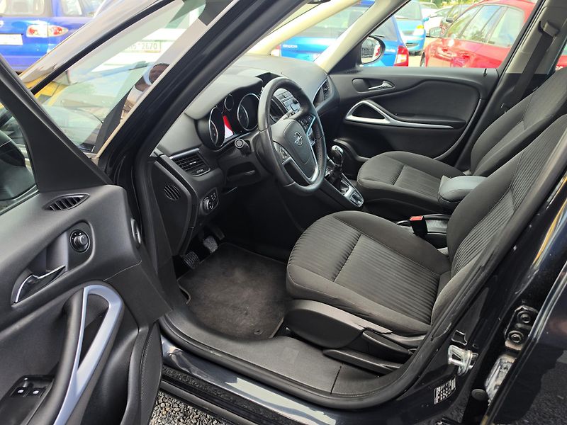 Opel Zafira 1.4 i 103kw 7 Míst  - fotka 18 z 19