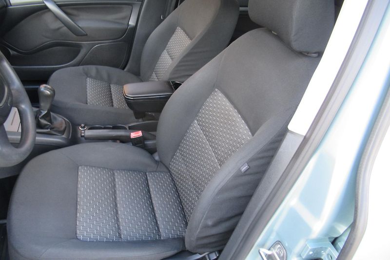 Škoda Octavia 1.2 TSi KLIMA PŮVOD ČR - fotka 11 z 28