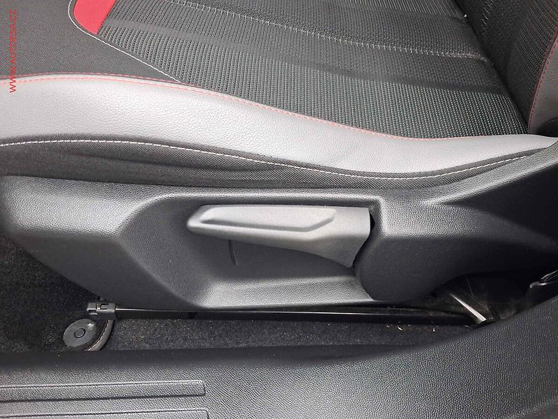 Opel Mokka (2021) 1.2 T, GS Line, AT, LED - fotka 14 z 20