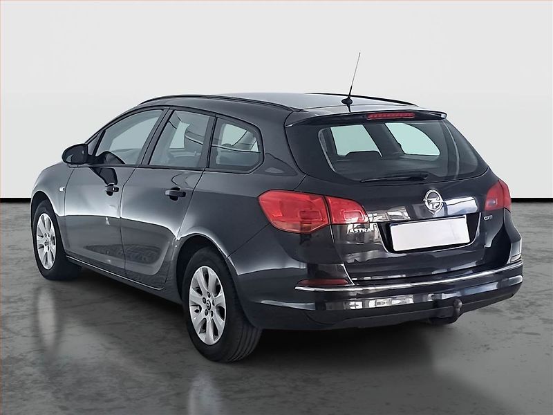 Opel Astra (2016) 1.6 CDTI, Tažné, v provozu - fotka 4 z 17