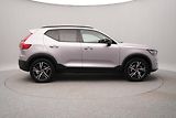 Volvo XC40 B4 DARK PLUS CZ 1.maj - náhled 12