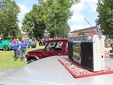V pořadí 9. ročník srazu veteránů v Chýnově na Táborsku se v neděli 18. srpna dopoledne těšil velké návštěvnosti z řad účastníků i diváků.