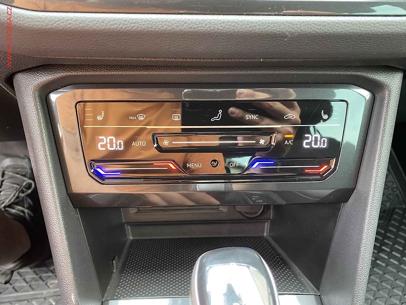 Volkswagen Tiguan (2021) 2.0 TSI 4x4, R-Line - fotka 20 z 25