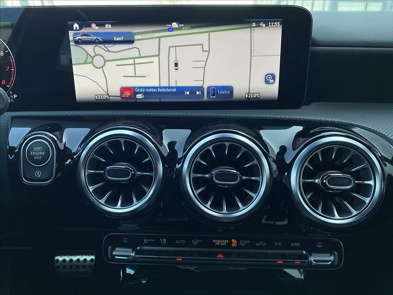 Mercedes-Benz Třídy A A 200 AMG sedan - fotka 14 z 27
