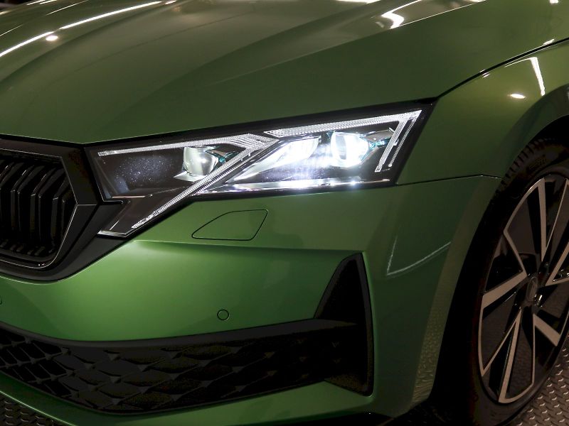 Škoda Octavia (2025) SPORTLINE 2.0TDI 110KW DSG MAT - fotka 10 z 39