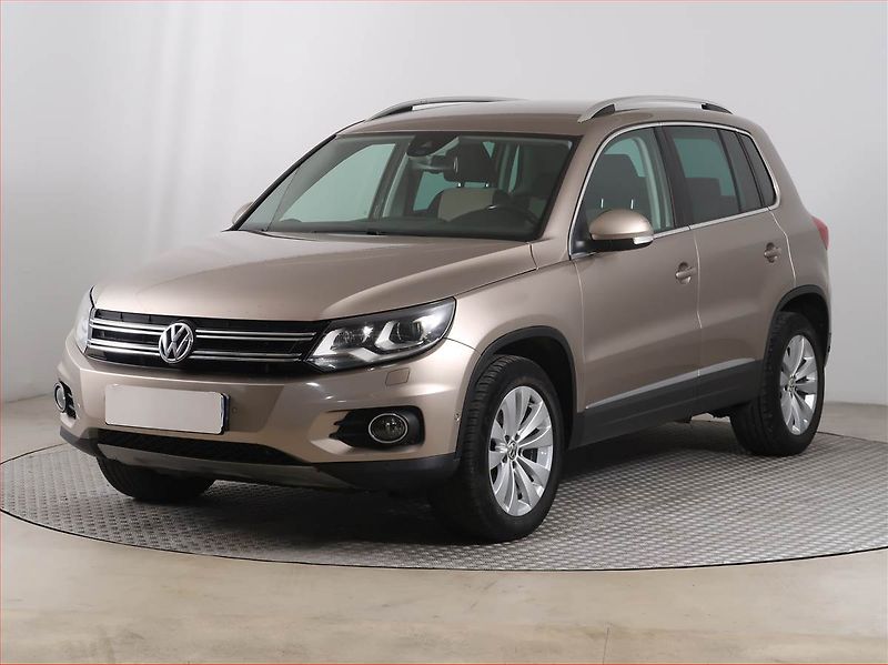 Volkswagen Tiguan (2012) Sport&Style 2.0 TDI, 4X4 - fotka 2 z 16