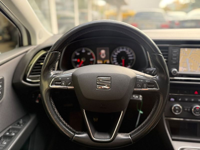 Seat Leon (2016) 1.6 TDI Style - fotka 15 z 25