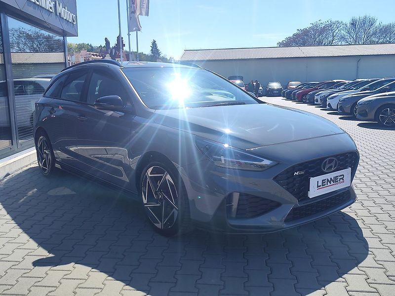 Hyundai i30 1.5 T-GDi/103kW N-Line DCT - fotka 3 z 33