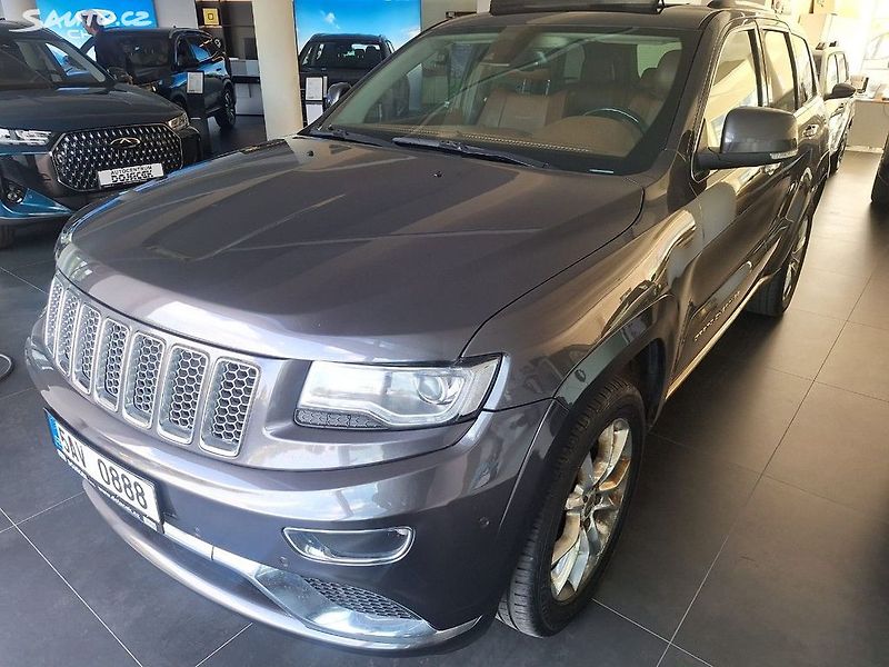 Jeep Grand Cherokee (2016) 3,0 V6 SUMMIT - fotka 2 z 17