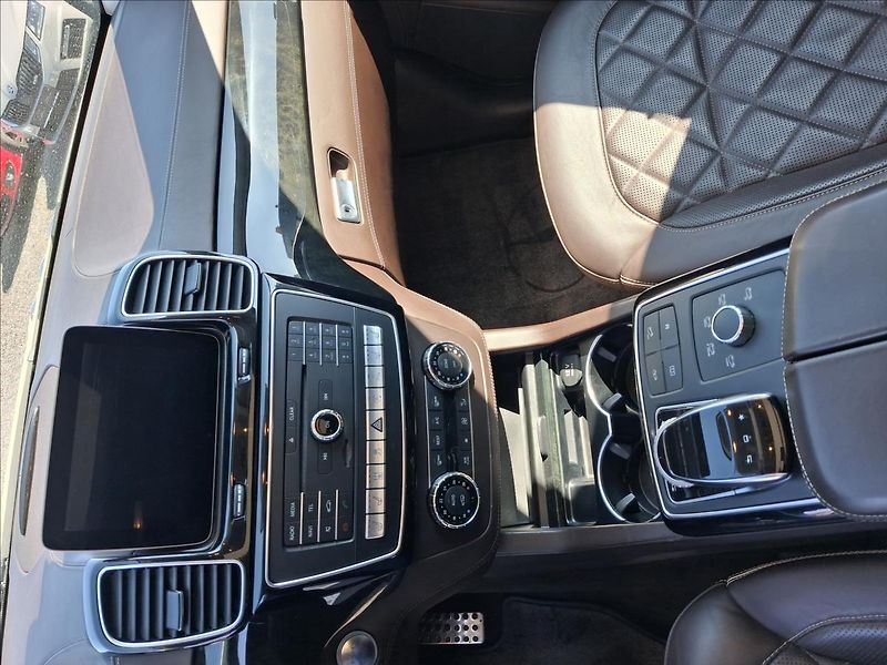Mercedes-Benz GLE 3,0 450 AMG 4M, ČR, DPH - fotka 16 z 17