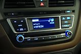 Hyundai i20 - náhled 18