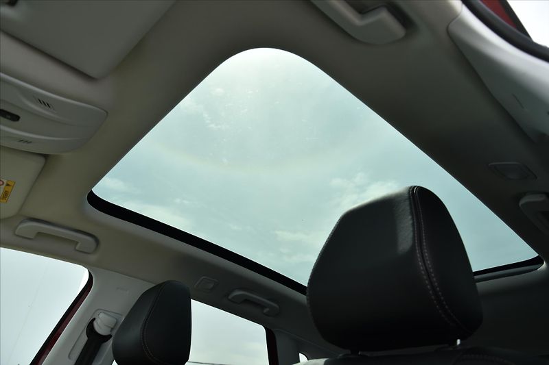 Opel Grandland X 1.5 CDTi 96kW ULTIMATE - fotka 29 z 29
