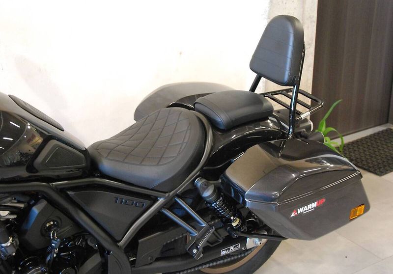 Honda CMX 1100 Rebel (2024) DCT automat - krásný stav,1.m - fotka 17 z 20