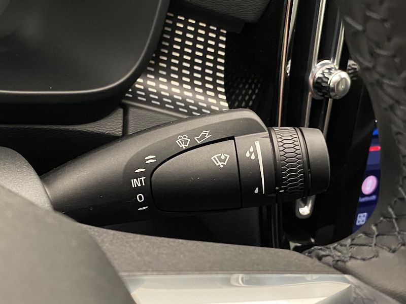 Volvo EC40 (2026) BLACK EDITION SINGLE EXT ULTRA - fotka 31 z 67