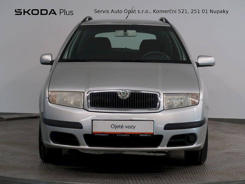 Škoda Fabia (2005) AMBIENTE 1,4i 16V 55KW KLIMA - fotka 4 z 23