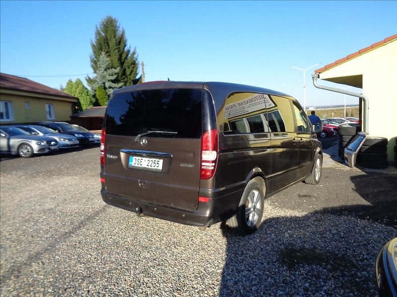 Mercedes-Benz Viano 3,0 - fotka 2 z 10