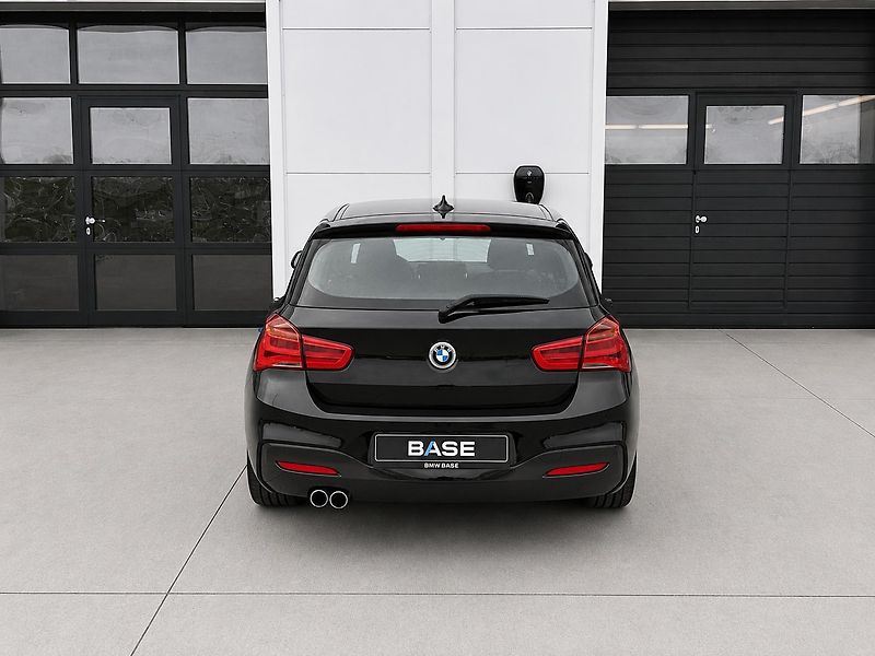 BMW Řada 1 120d M-Sport - fotka 5 z 19