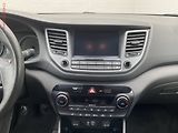 Hyundai Tucson (2015) 1.6 GDi, Navi, kamera, +kola - náhled 12