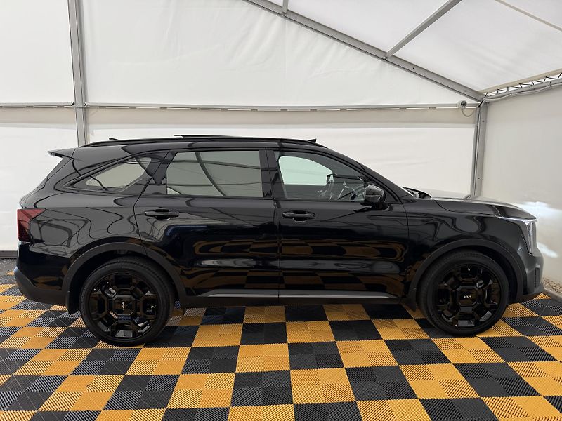 Kia Sorento 2.2d*142kw*4x4*DPH*Panorama* - fotka 7 z 50