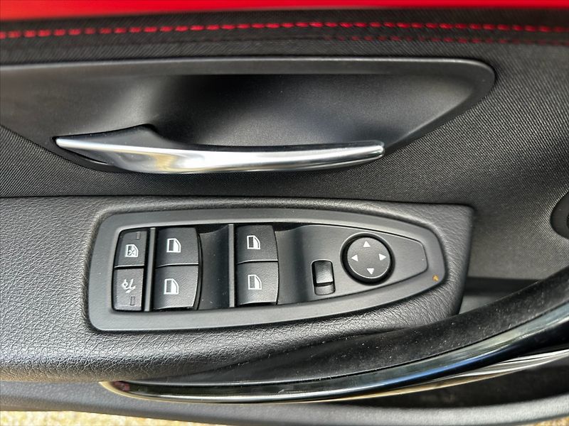 BMW Řada 3 2,0 2.0D 135kW GT- CZ - fotka 18 z 40