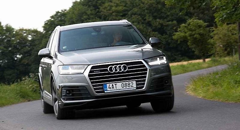 Audi Q7.