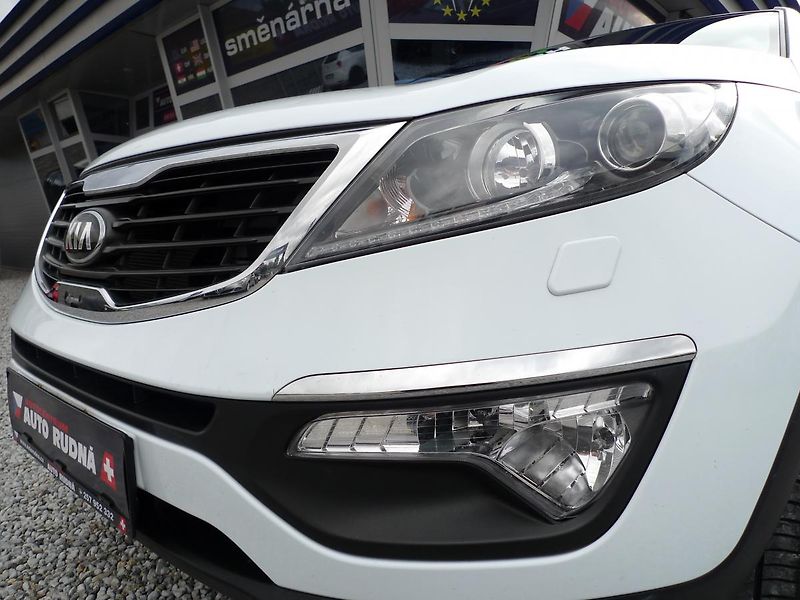 Kia Sportage 2,0 CRDi HP 4x4 135kW Automat - fotka 3 z 45