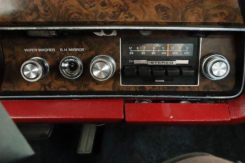 Ford Thunderbird (1979) 6.4, Automat - fotka 8 z 13