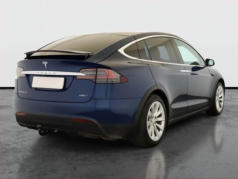 Tesla Model X (2018) 100D, SoH 92% - fotka 5 z 27