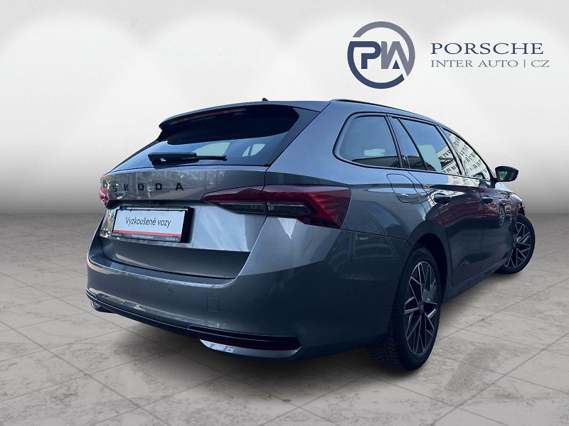 Škoda Octavia Sportline 2.0 TDI 110kw DSG Co - fotka 2 z 26