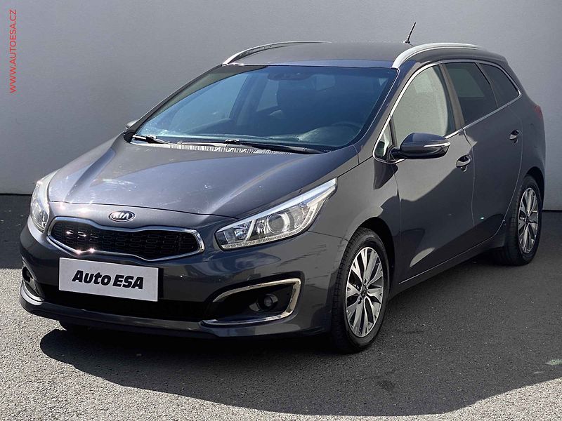 Kia Ceed (2016) 1.6CRDi, ČR, Klima - fotka 3 z 17