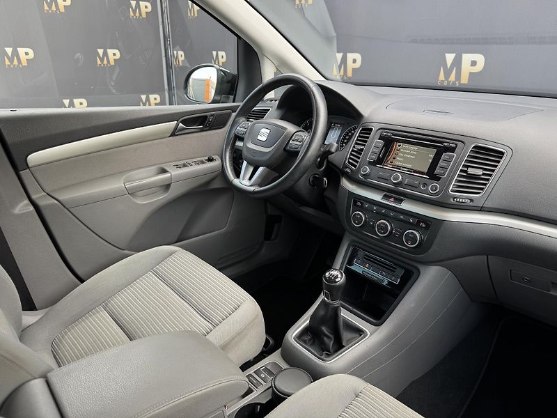 Seat Alhambra (2014) 2.0TDi MAN Style, 7míst RZV - fotka 15 z 44