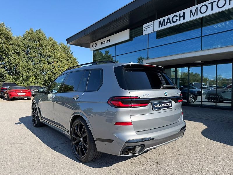 BMW X7 xDrive 40d nátáčecí náprava - fotka 9 z 32