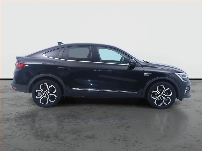 Renault Arkana (2021) E-Tech - fotka 6 z 15