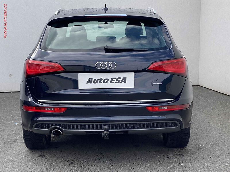 Audi Q5 (2016) 2.0TDi quattro, S-line, TZ - fotka 5 z 18