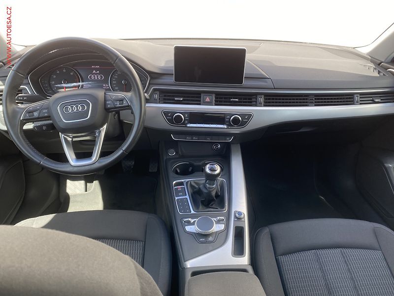 Audi A4 (2017) 1.4 TFSi, Bixen, +ALU - fotka 10 z 21
