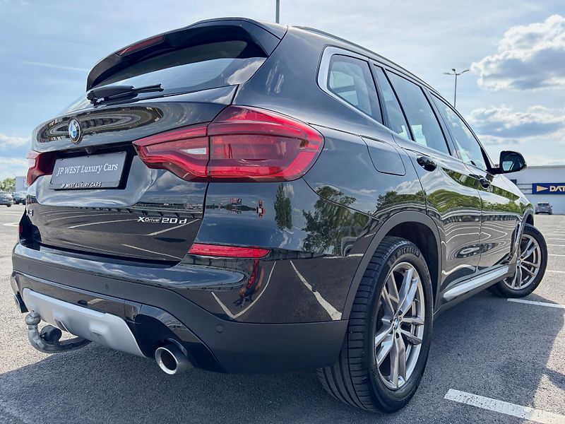 BMW X3 (2021) 20d PANO HeadUp Tažné 59.000km - fotka 8 z 66
