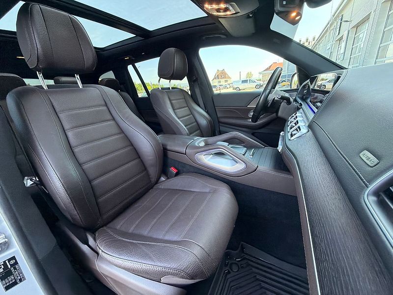 Mercedes-Benz GLS 400 d 4MATIC - fotka 28 z 39
