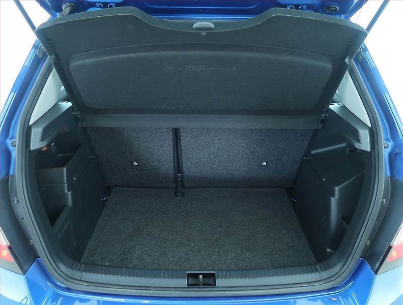 Škoda Fabia (2016) 1.2 TSI, Serv.kniha - fotka 13 z 15