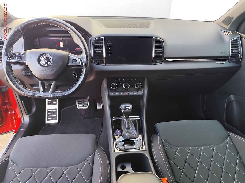 Škoda Karoq (2019) 2.0 TSi 4x4, SportLine, DSG - fotka 11 z 33