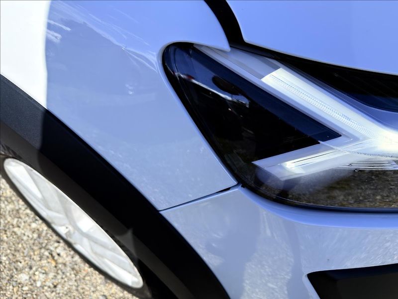 Dacia Jogger 1,0 TCe POŠKOZENÁ PŘEDNÍ ČÁST - fotka 15 z 35