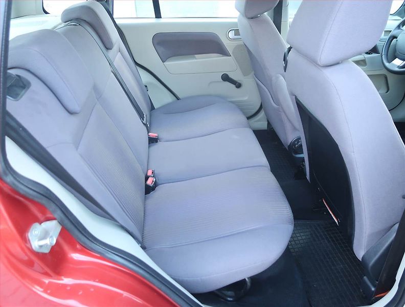 Ford Fusion (2009) 1.4, Eko.zaplacen, nová STK - fotka 9 z 13