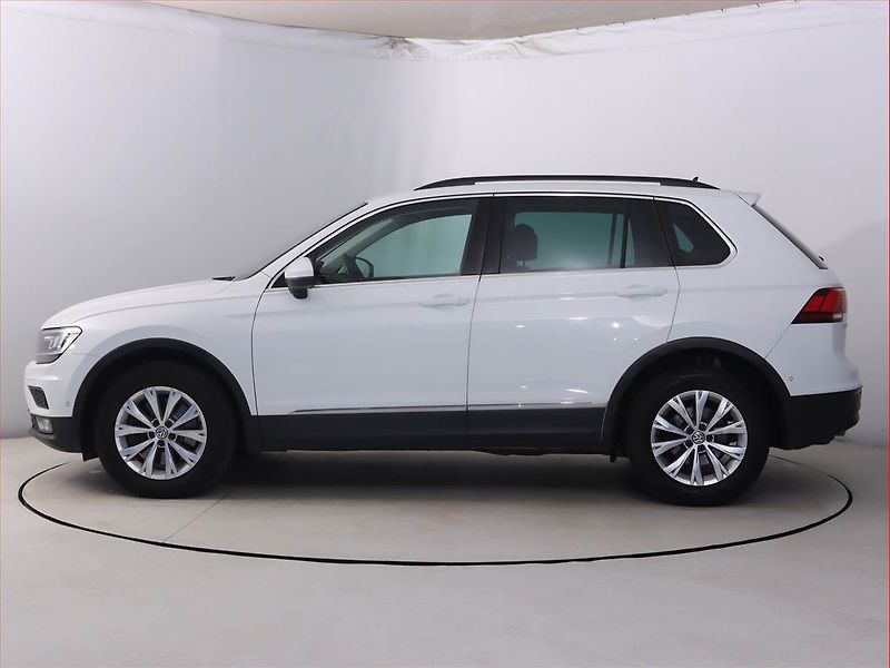 Volkswagen Tiguan (2019) Comfortline 2.0 TSI - fotka 3 z 22